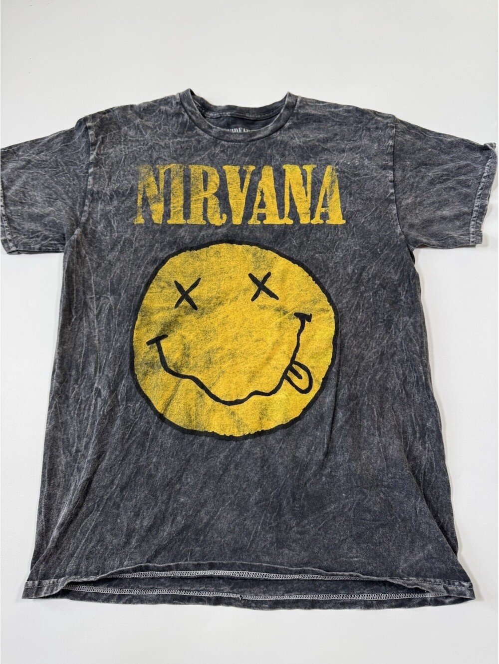 Nirvana Smiley Face Graphic T-Shirt Gray Acid Wash Mens Medium